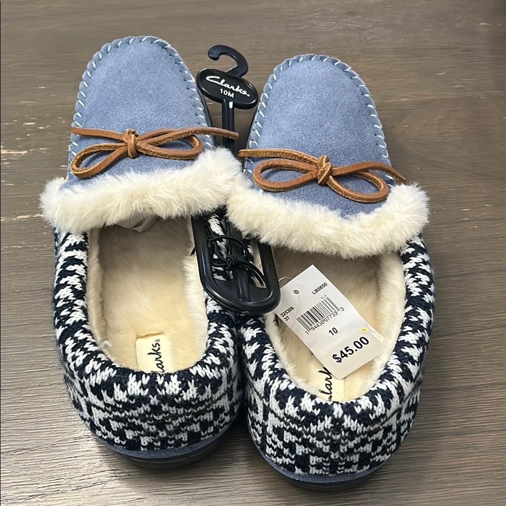 Clarks Blue and White Women's Slippers